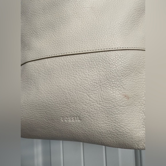 ❌SOLD❌.                Fossil Maya Hobo Vanilla Purse - Picture 13 of 13